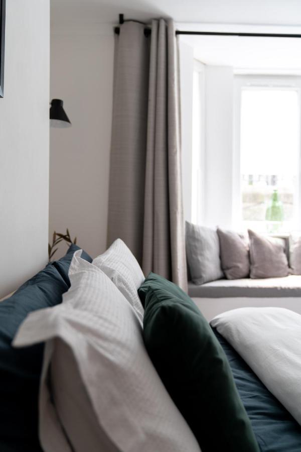 Bower Apartment Χαρογκέιτ Εξωτερικό φωτογραφία