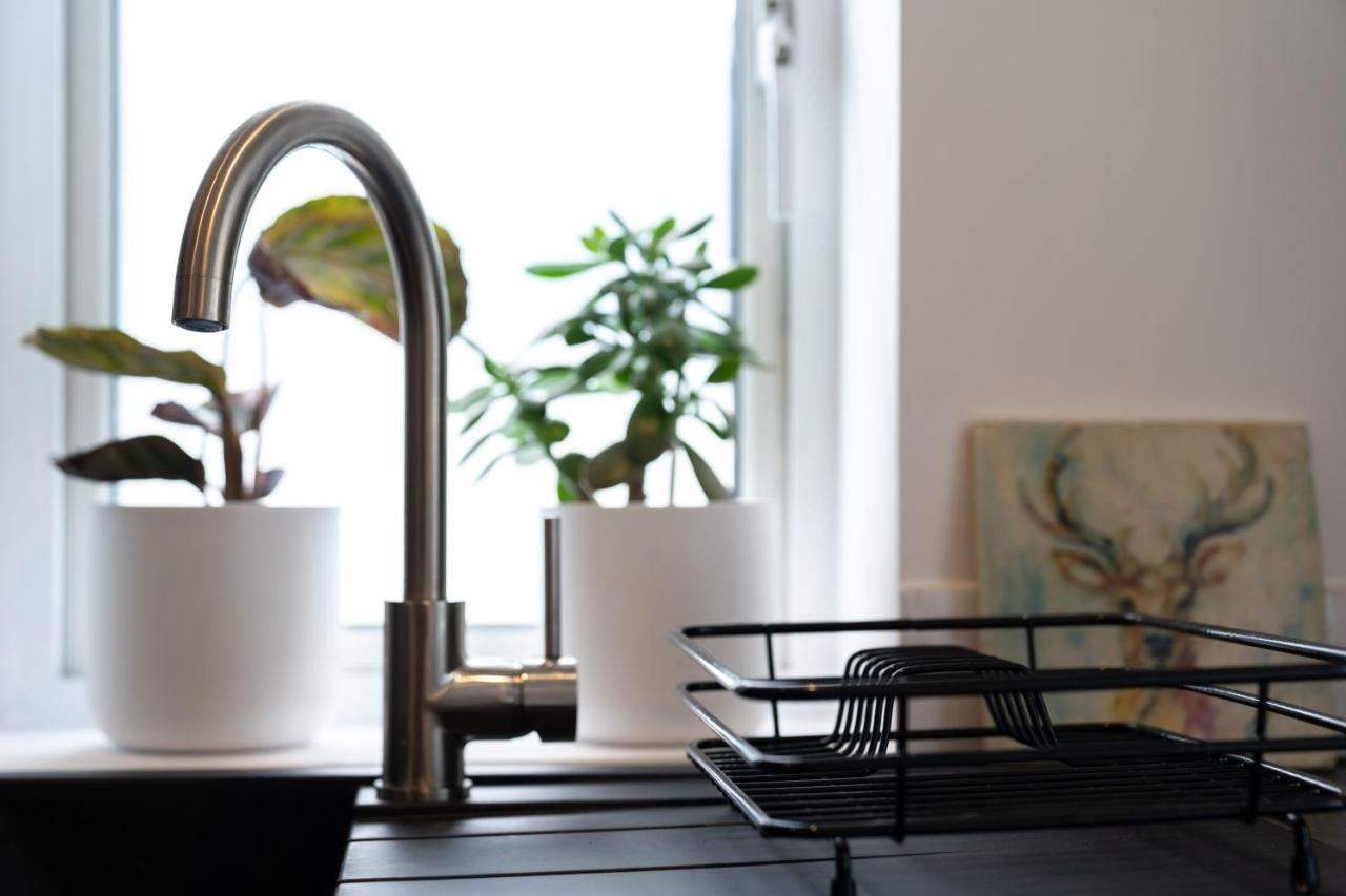 Bower Apartment Χαρογκέιτ Εξωτερικό φωτογραφία